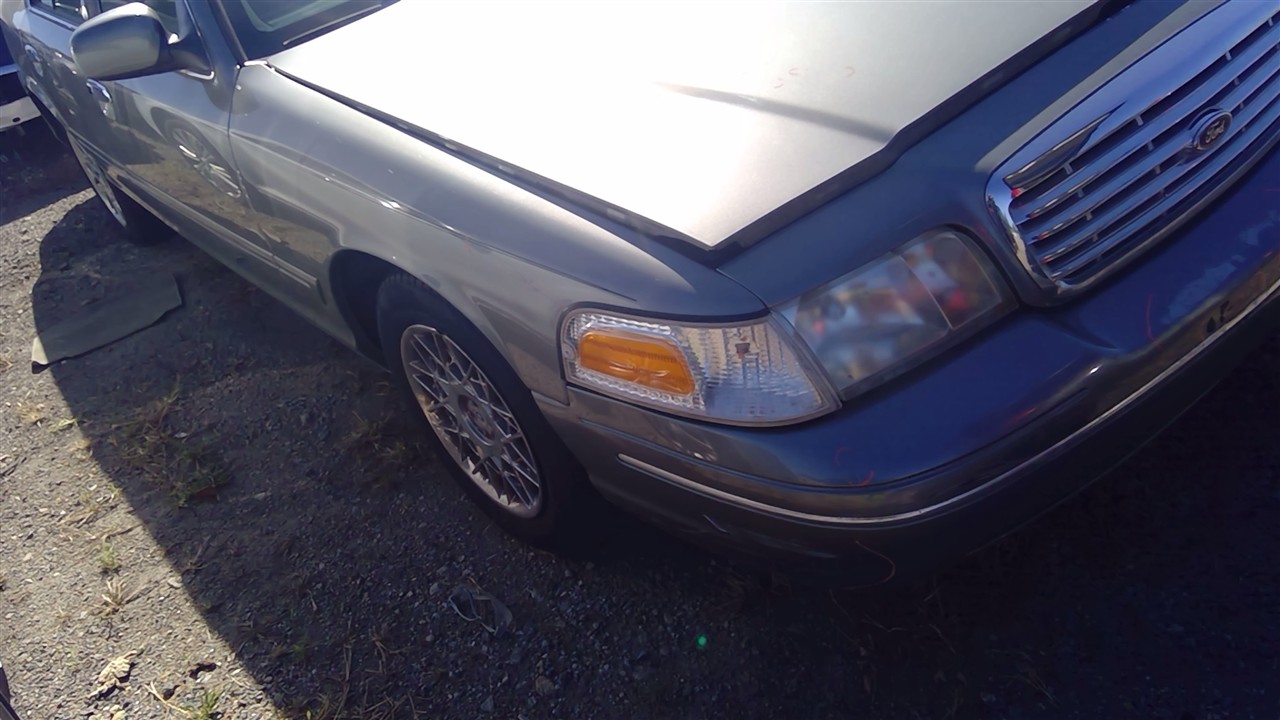 https://f005.backblazeb2.com/file/img-partshotlines-com/Inventory/EX921/Vehicle/7520_05.jpg