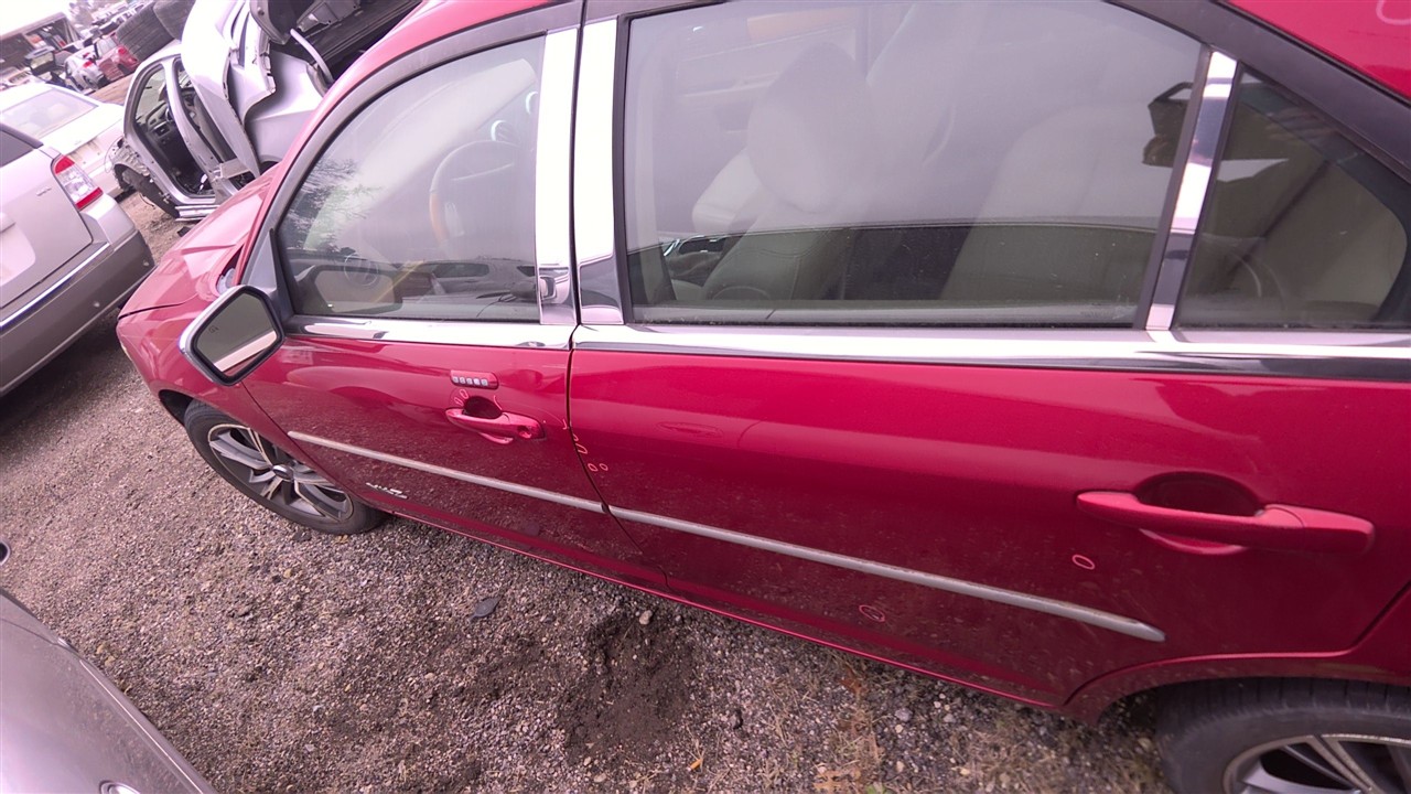 https://f005.backblazeb2.com/file/img-partshotlines-com/Inventory/EX921/Vehicle/7533_10.jpg