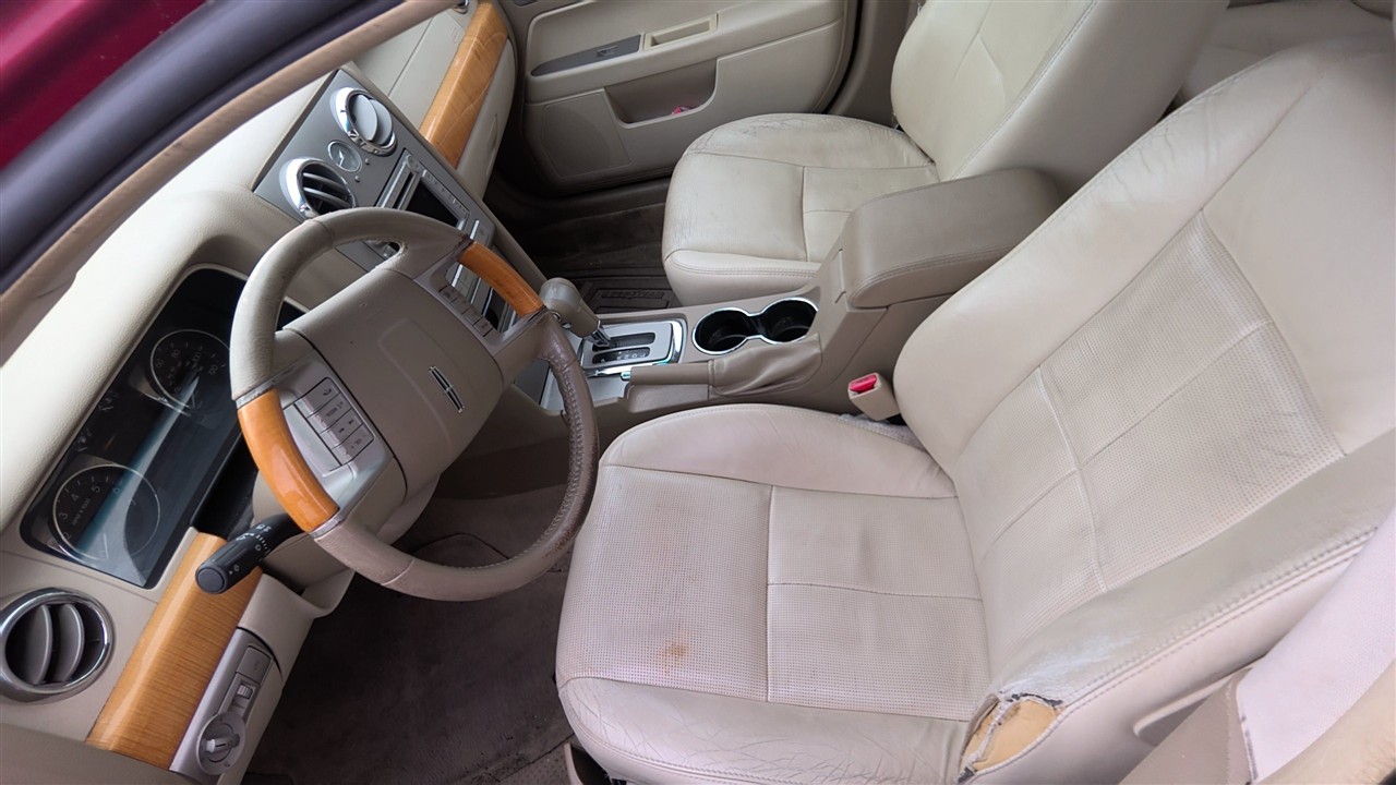 https://f005.backblazeb2.com/file/img-partshotlines-com/Inventory/EX921/Vehicle/7533_11.jpg