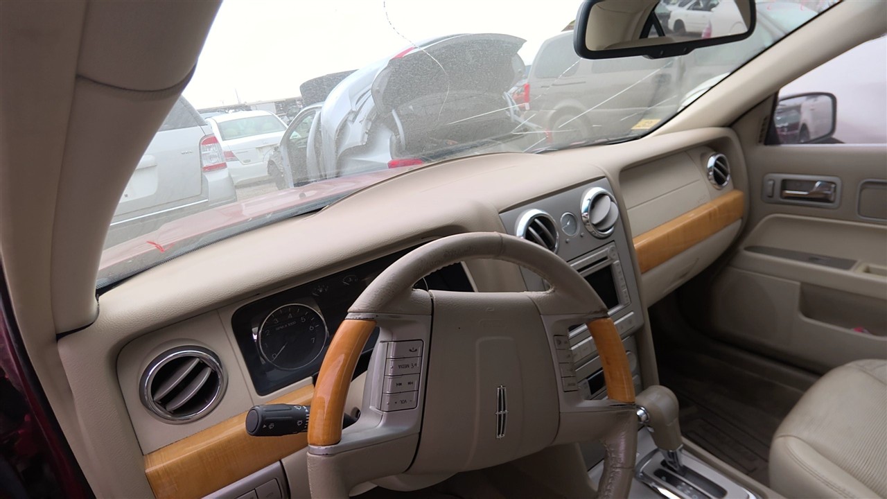 https://f005.backblazeb2.com/file/img-partshotlines-com/Inventory/EX921/Vehicle/7533_12.jpg