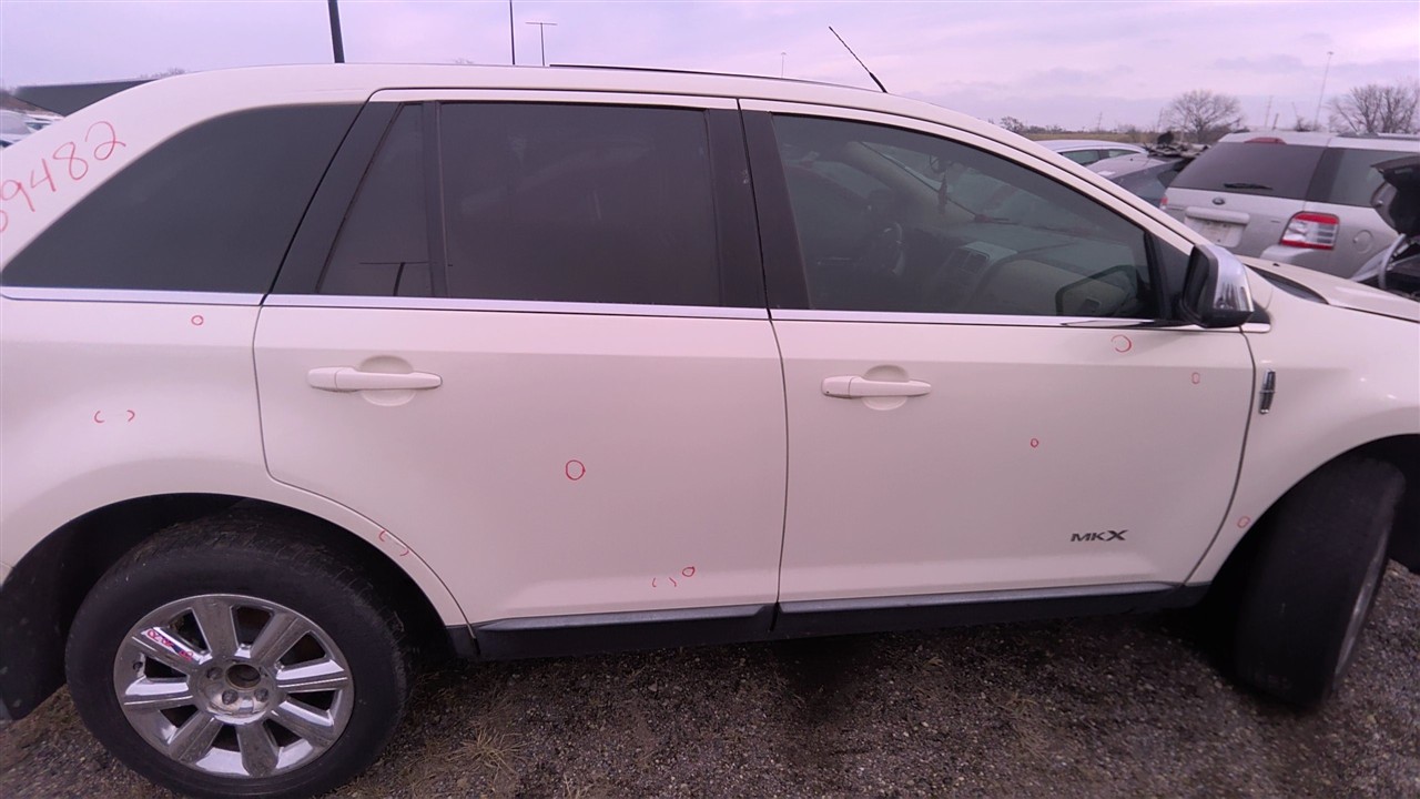 https://f005.backblazeb2.com/file/img-partshotlines-com/Inventory/EX921/Vehicle/7534_06.jpg