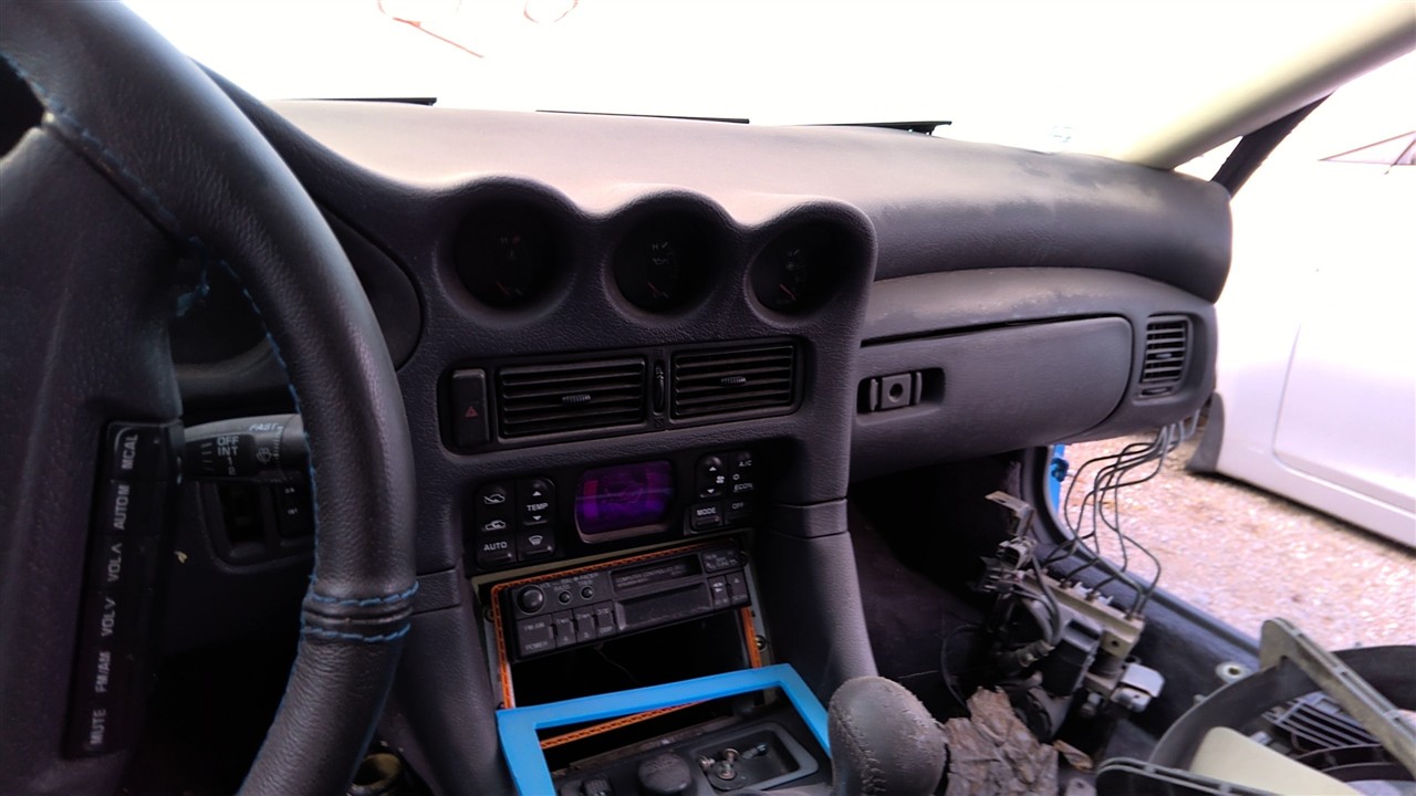 https://f005.backblazeb2.com/file/img-partshotlines-com/Inventory/EX921/Vehicle/7540_10.jpg