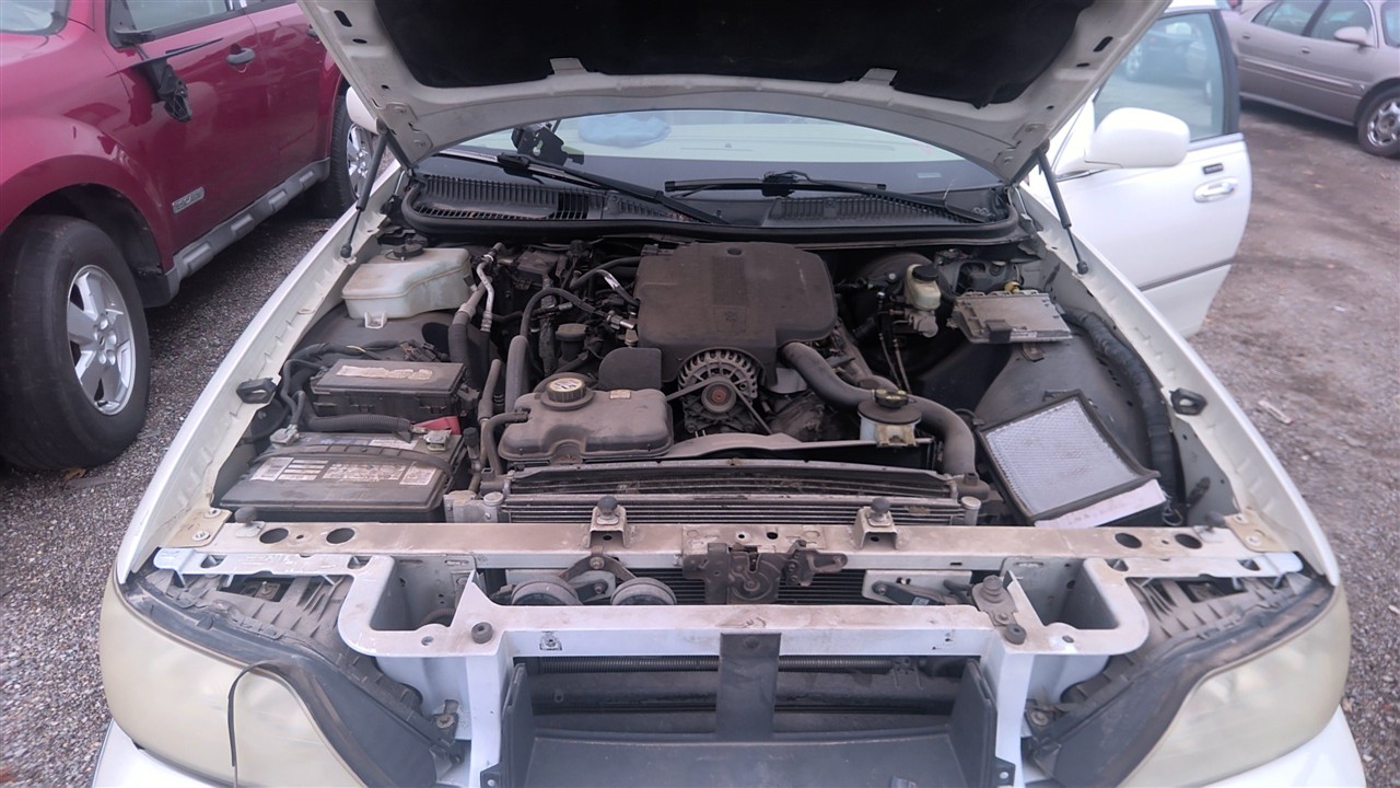 https://f005.backblazeb2.com/file/img-partshotlines-com/Inventory/EX921/Vehicle/7548_01.jpg