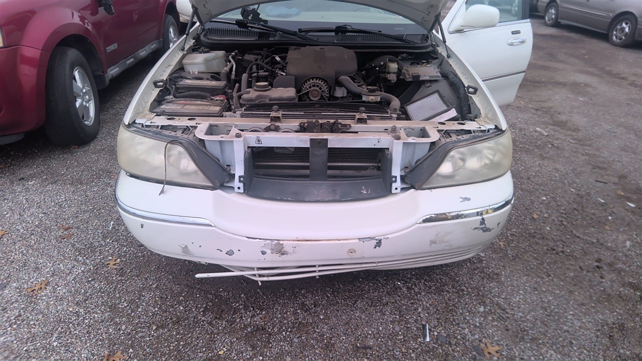 https://f005.backblazeb2.com/file/img-partshotlines-com/Inventory/EX921/Vehicle/7548_02.jpg