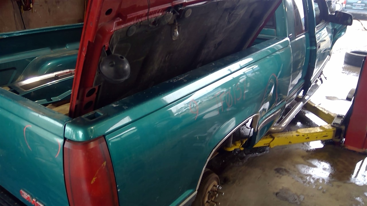 https://f005.backblazeb2.com/file/img-partshotlines-com/Inventory/EX921/Vehicle/7555_03.jpg