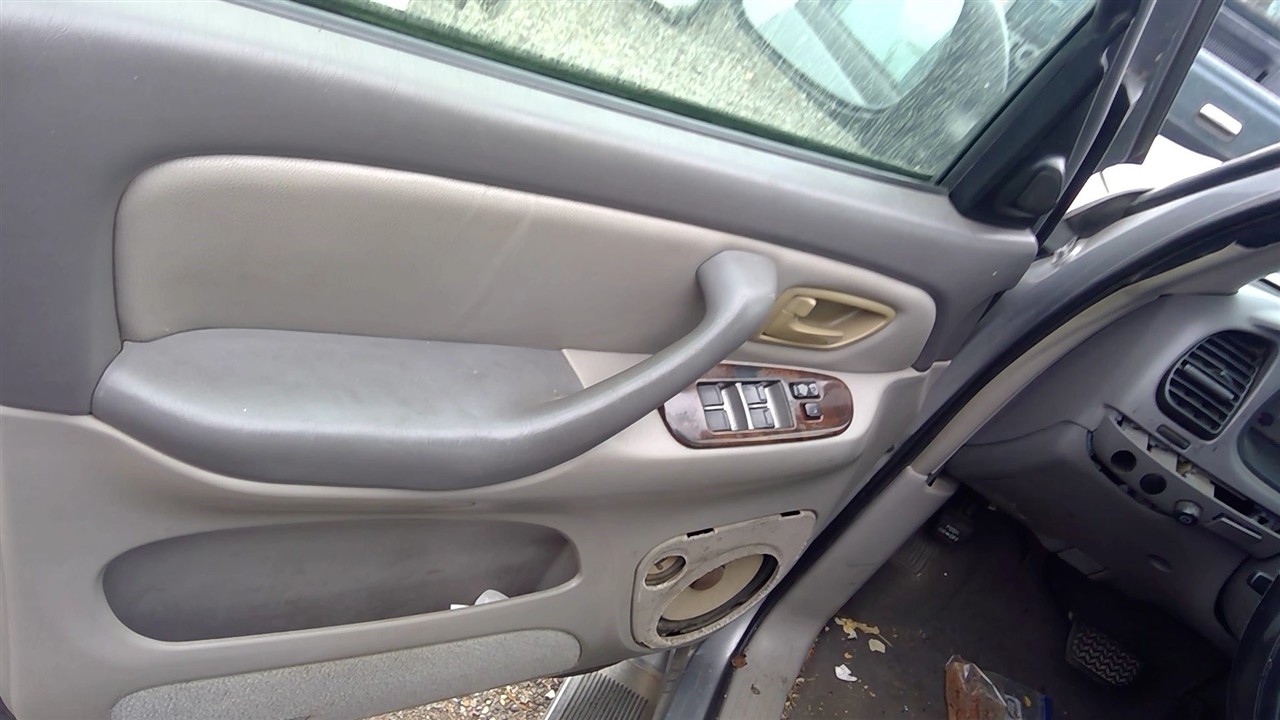 https://f005.backblazeb2.com/file/img-partshotlines-com/Inventory/EX921/Vehicle/7560_03.jpg