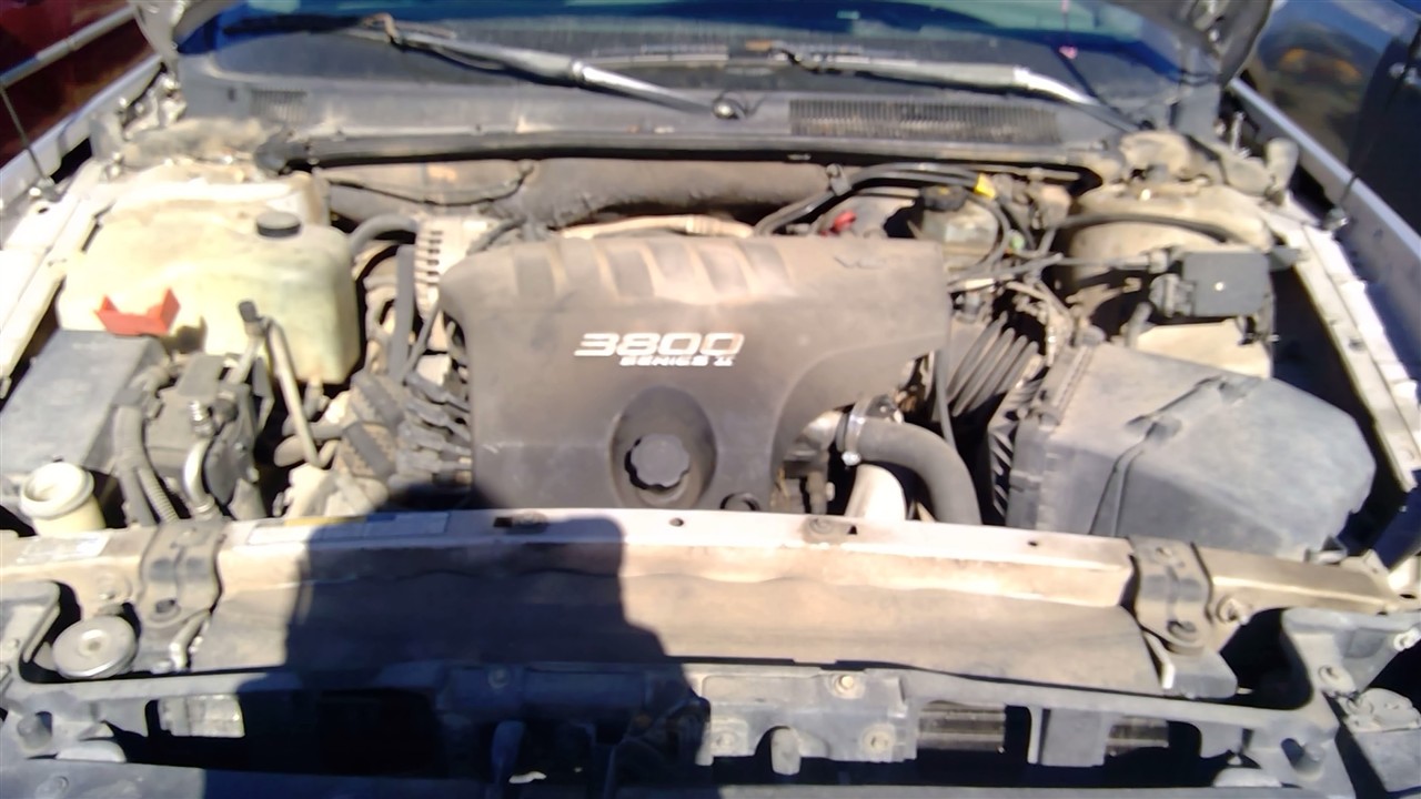 https://f005.backblazeb2.com/file/img-partshotlines-com/Inventory/EX921/Vehicle/7561_01.jpg