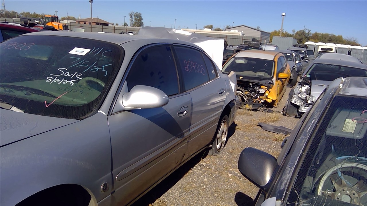 https://f005.backblazeb2.com/file/img-partshotlines-com/Inventory/EX921/Vehicle/7561_05.jpg