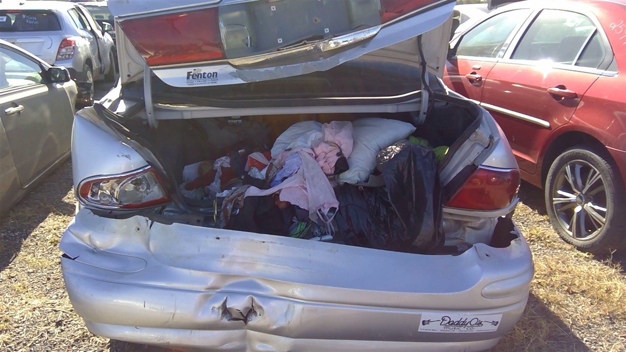 https://f005.backblazeb2.com/file/img-partshotlines-com/Inventory/EX921/Vehicle/7561_06.jpg