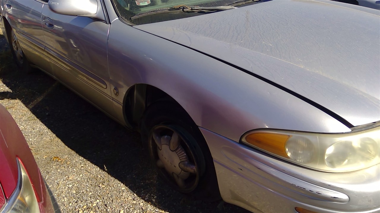 https://f005.backblazeb2.com/file/img-partshotlines-com/Inventory/EX921/Vehicle/7561_09.jpg
