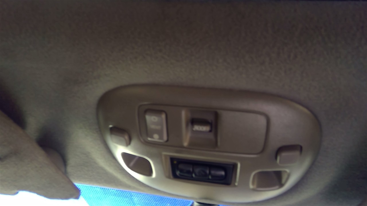 https://f005.backblazeb2.com/file/img-partshotlines-com/Inventory/EX921/Vehicle/7563_11.jpg
