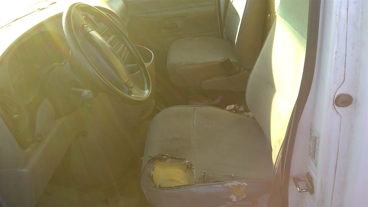 https://f005.backblazeb2.com/file/img-partshotlines-com/Inventory/EX921/Vehicle/7566_08.jpg