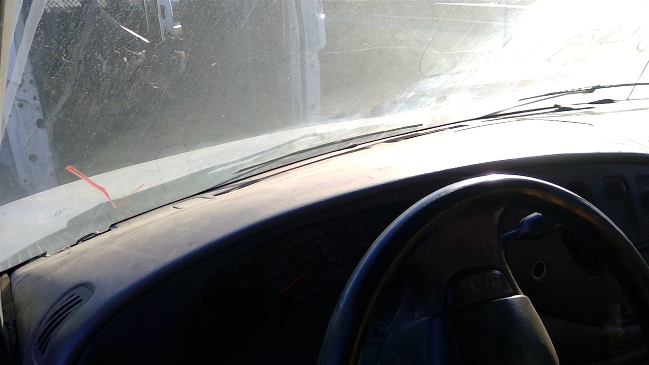 https://f005.backblazeb2.com/file/img-partshotlines-com/Inventory/EX921/Vehicle/7566_09.jpg