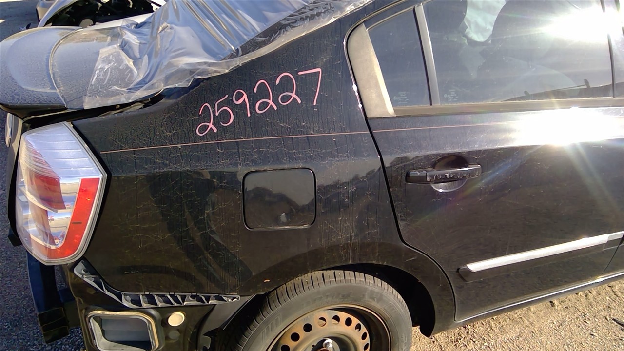 https://f005.backblazeb2.com/file/img-partshotlines-com/Inventory/EX921/Vehicle/7571_09.jpg