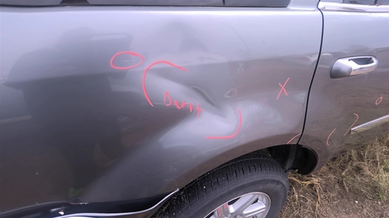 https://f005.backblazeb2.com/file/img-partshotlines-com/Inventory/EX921/Vehicle/7587_09.jpg