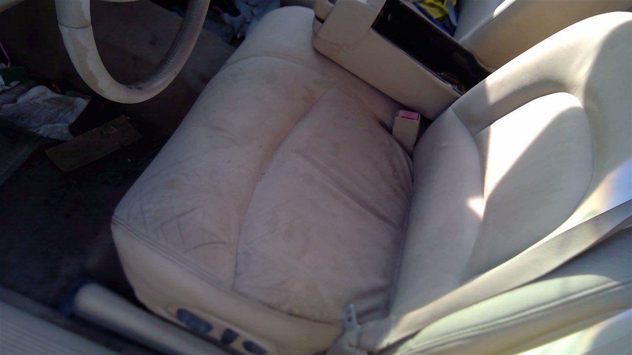 https://f005.backblazeb2.com/file/img-partshotlines-com/Inventory/EX921/Vehicle/7639_04.jpg