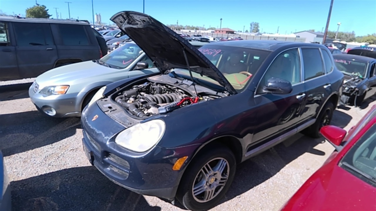 https://f005.backblazeb2.com/file/img-partshotlines-com/Inventory/EX921/Vehicle/7646_01.jpg