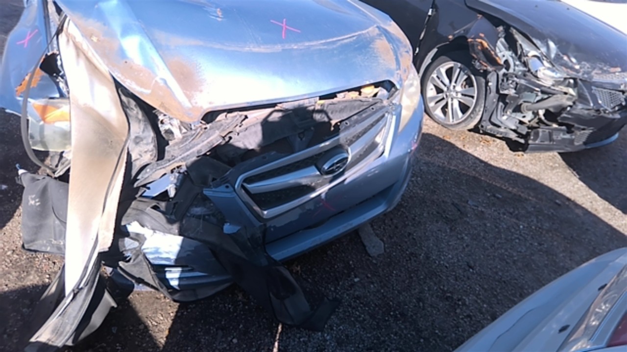 https://f005.backblazeb2.com/file/img-partshotlines-com/Inventory/EX921/Vehicle/7647_07.jpg