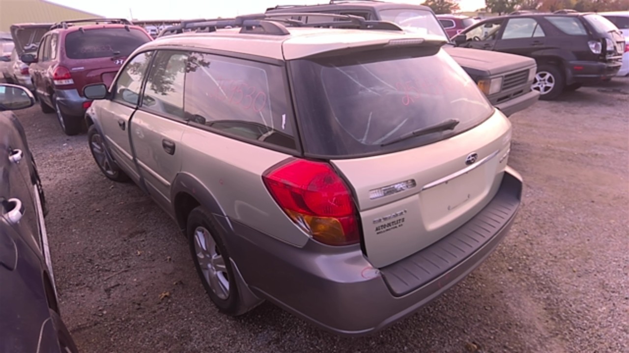 https://f005.backblazeb2.com/file/img-partshotlines-com/Inventory/EX921/Vehicle/7674_02.jpg