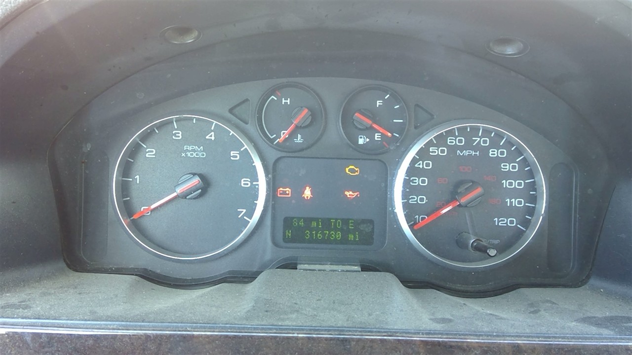 https://f005.backblazeb2.com/file/img-partshotlines-com/Inventory/EX921/Vehicle/7701_01.jpg