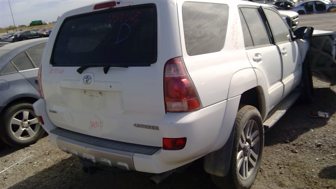 https://f005.backblazeb2.com/file/img-partshotlines-com/Inventory/EX921/Vehicle/7747_04.jpg