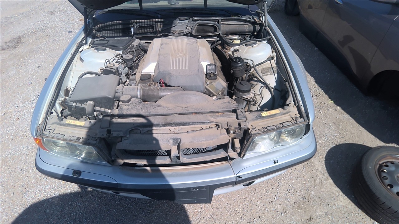 https://f005.backblazeb2.com/file/img-partshotlines-com/Inventory/EX921/Vehicle/7752_03.jpg