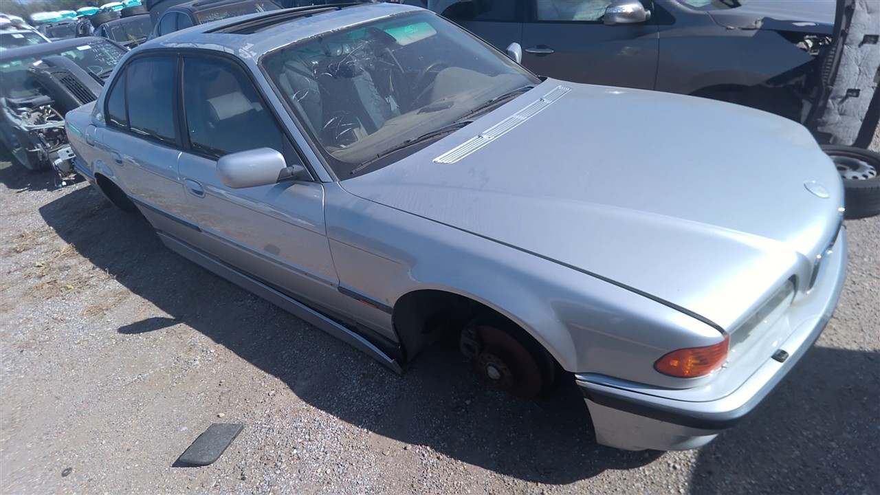 https://f005.backblazeb2.com/file/img-partshotlines-com/Inventory/EX921/Vehicle/7752_09.jpg