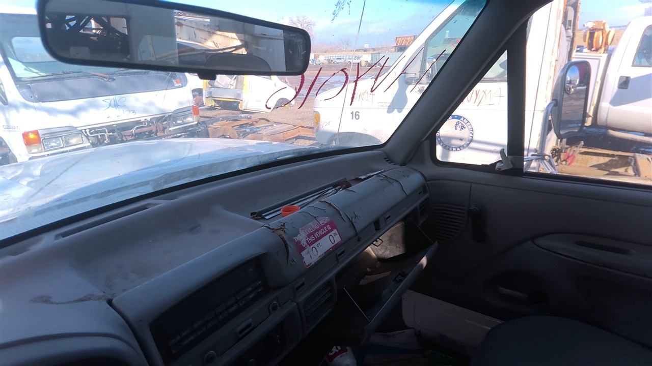 https://f005.backblazeb2.com/file/img-partshotlines-com/Inventory/EX921/Vehicle/7813_11.jpg