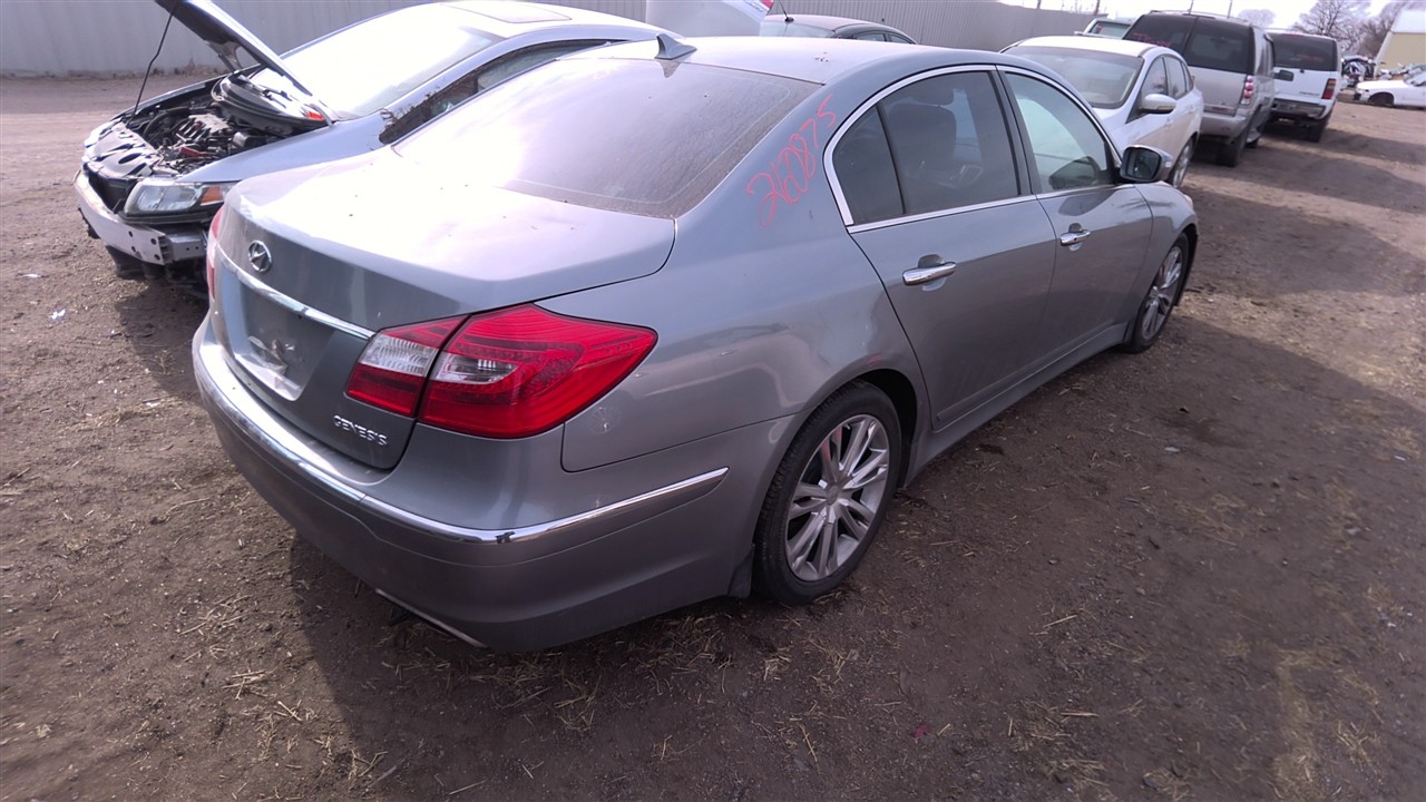 https://f005.backblazeb2.com/file/img-partshotlines-com/Inventory/EX921/Vehicle/7822_07.jpg