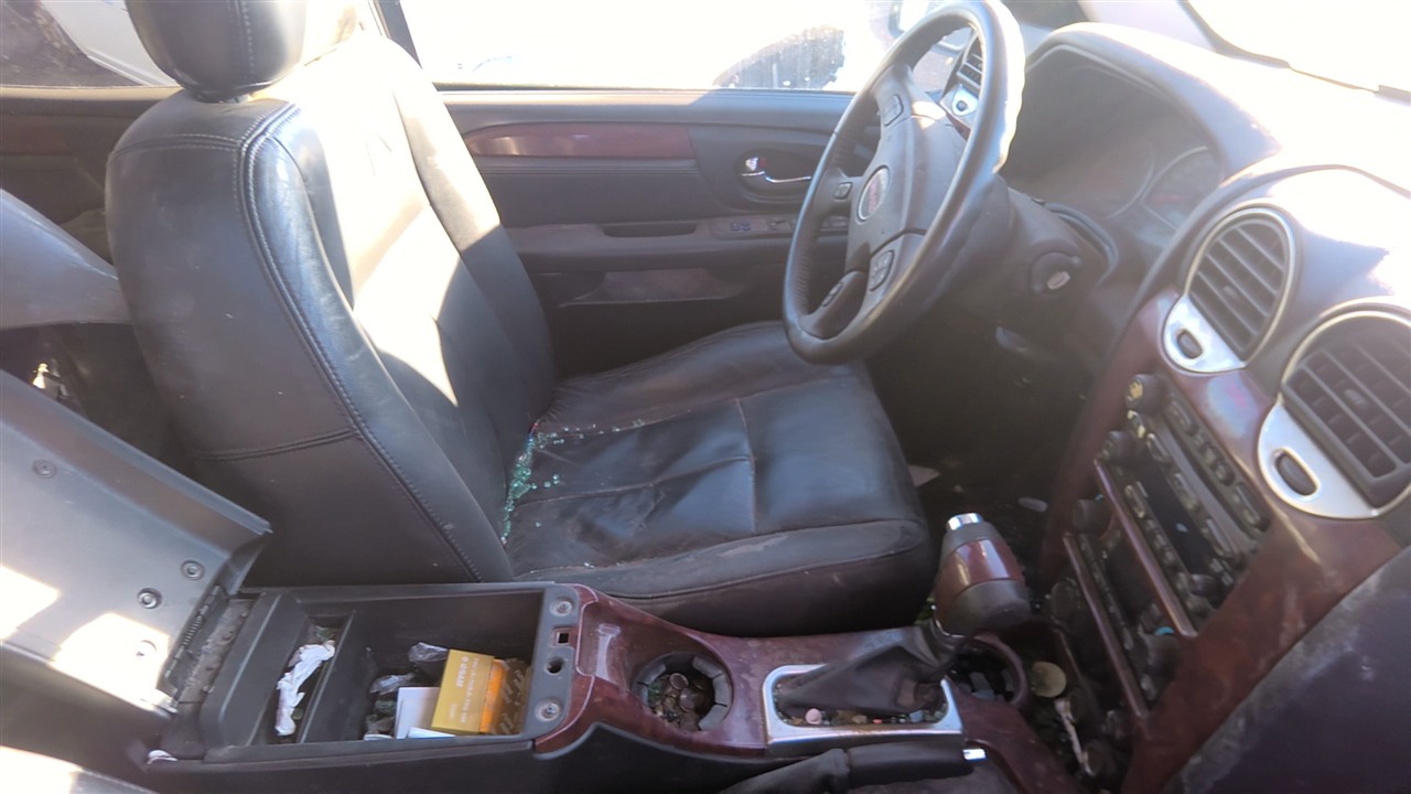 https://f005.backblazeb2.com/file/img-partshotlines-com/Inventory/EX921/Vehicle/7934_10.jpg