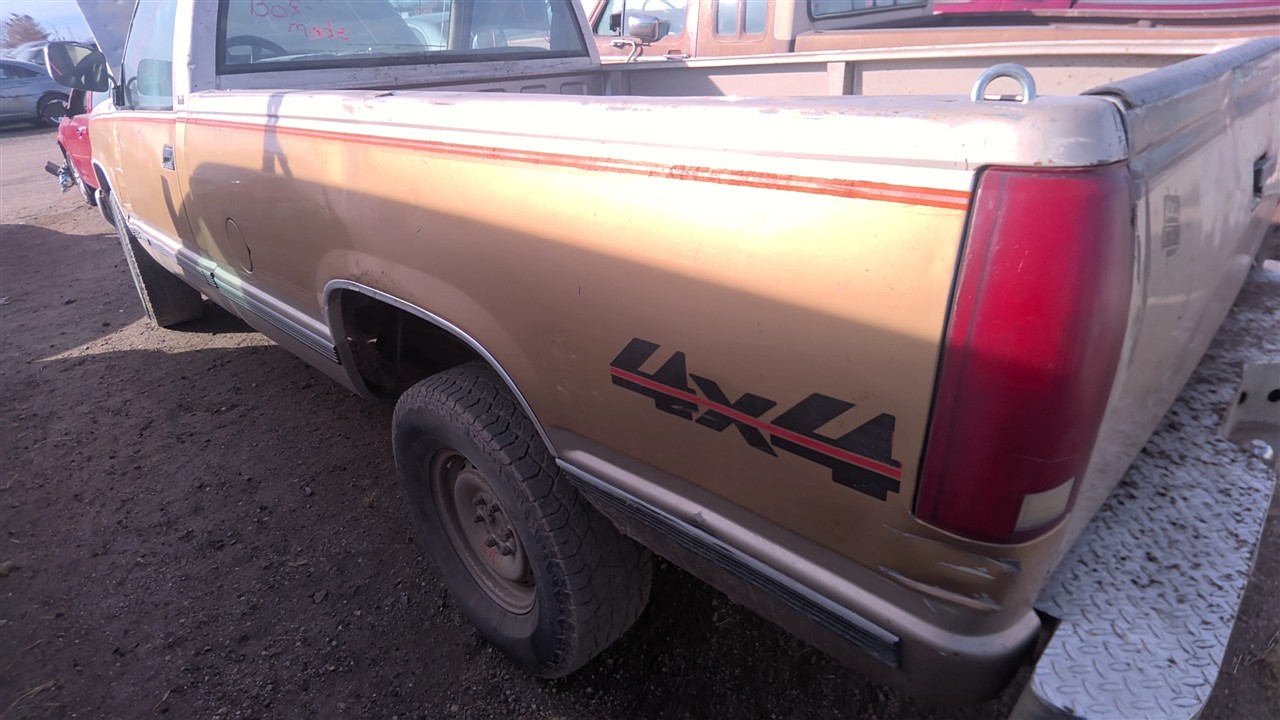 https://f005.backblazeb2.com/file/img-partshotlines-com/Inventory/EX921/Vehicle/7937_01.jpg