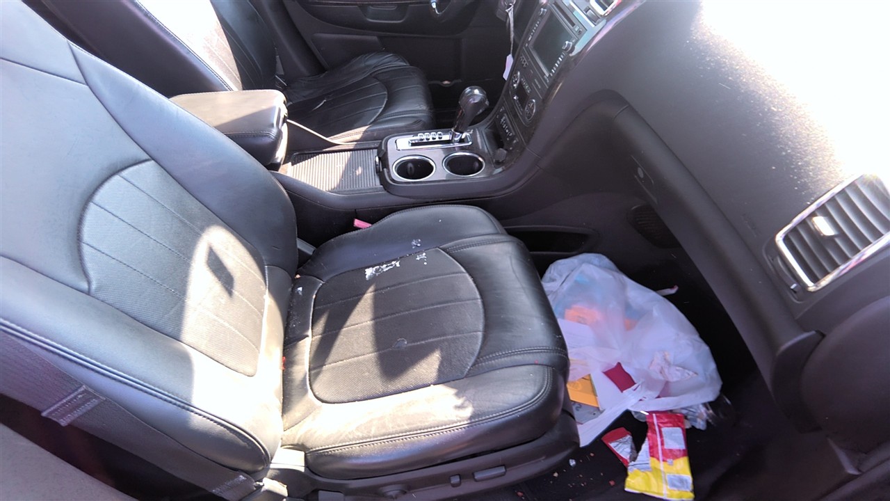 https://f005.backblazeb2.com/file/img-partshotlines-com/Inventory/EX921/Vehicle/7947_11.jpg