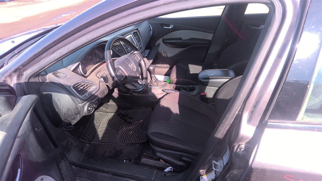 https://f005.backblazeb2.com/file/img-partshotlines-com/Inventory/EX921/Vehicle/7949_09.jpg