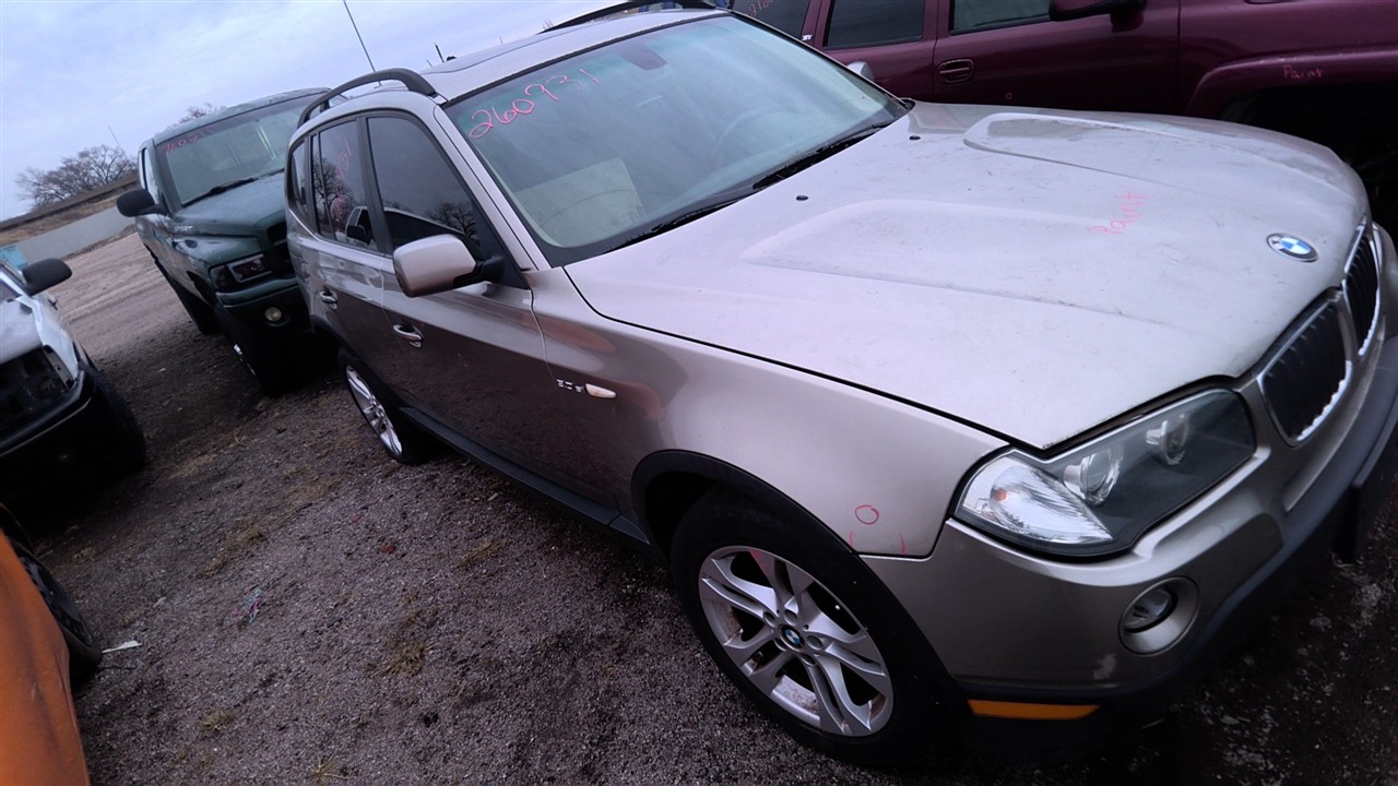 https://f005.backblazeb2.com/file/img-partshotlines-com/Inventory/EX921/Vehicle/7968_08.jpg