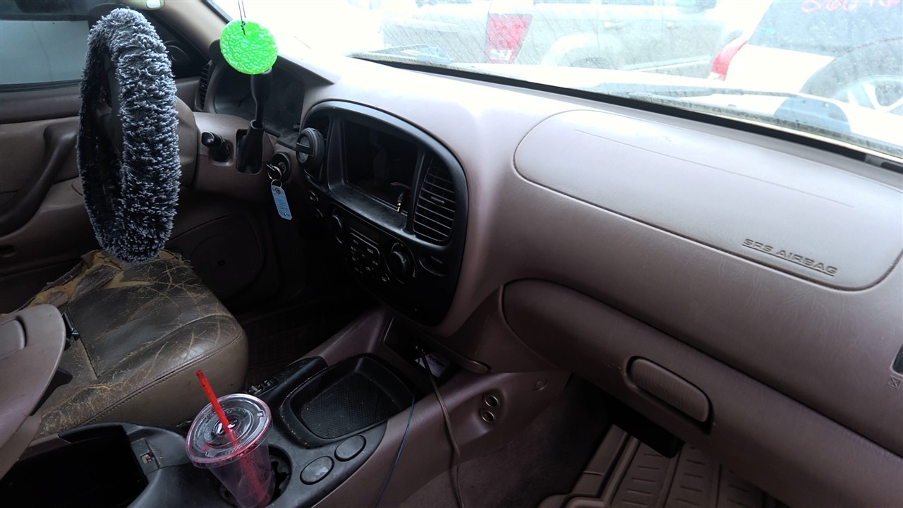 https://f005.backblazeb2.com/file/img-partshotlines-com/Inventory/EX921/Vehicle/8047_11.jpg