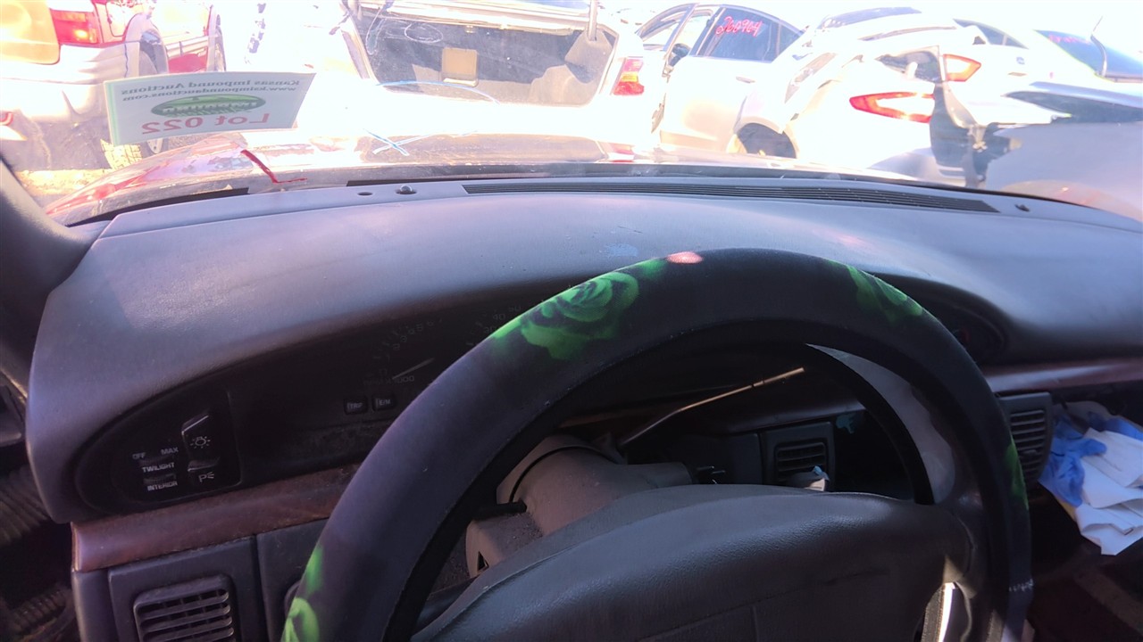 https://f005.backblazeb2.com/file/img-partshotlines-com/Inventory/EX921/Vehicle/8052_08.jpg