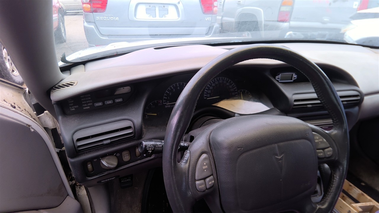 https://f005.backblazeb2.com/file/img-partshotlines-com/Inventory/EX921/Vehicle/8055_09.jpg