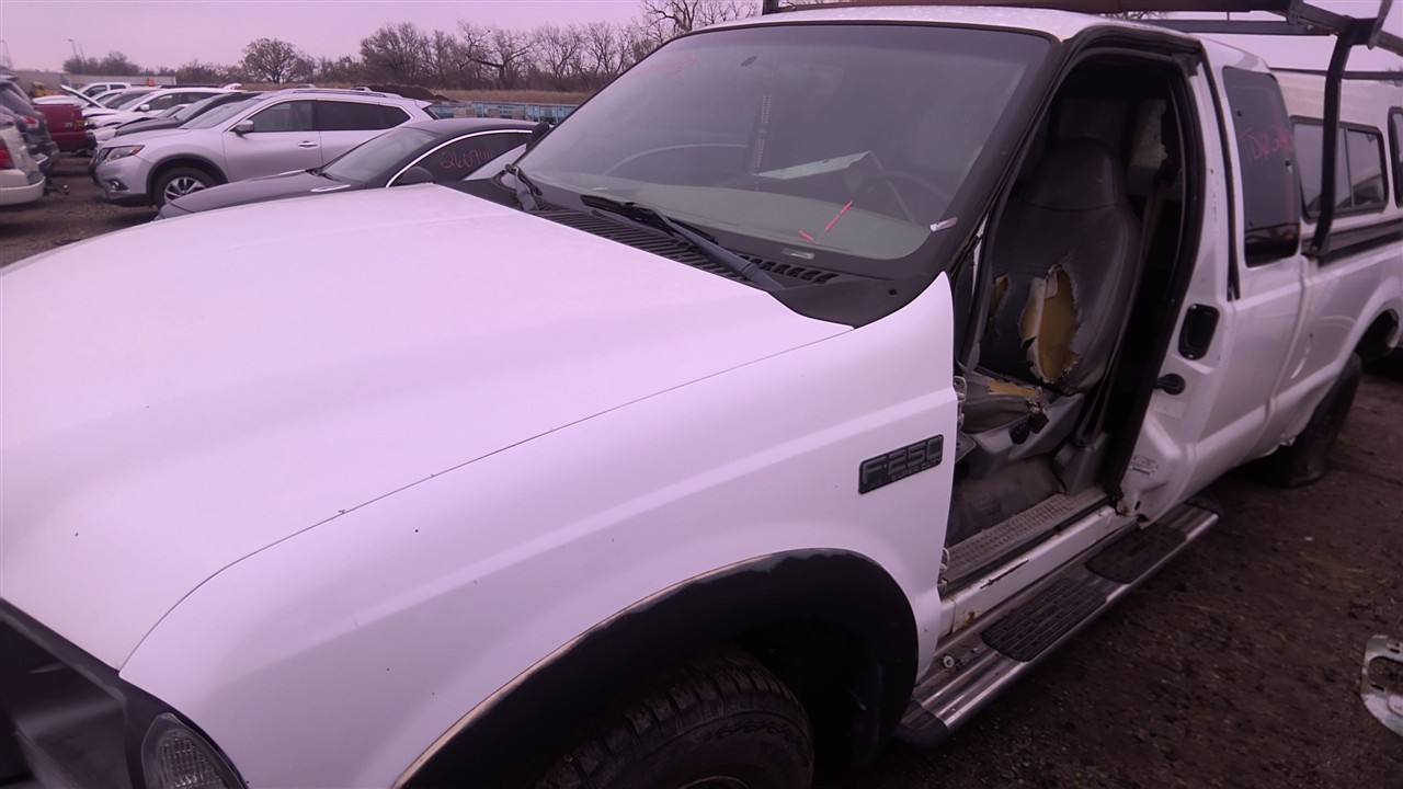 https://f005.backblazeb2.com/file/img-partshotlines-com/Inventory/EX921/Vehicle/8057_03.jpg