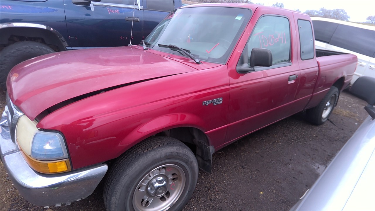 https://f005.backblazeb2.com/file/img-partshotlines-com/Inventory/EX921/Vehicle/8059_03.jpg