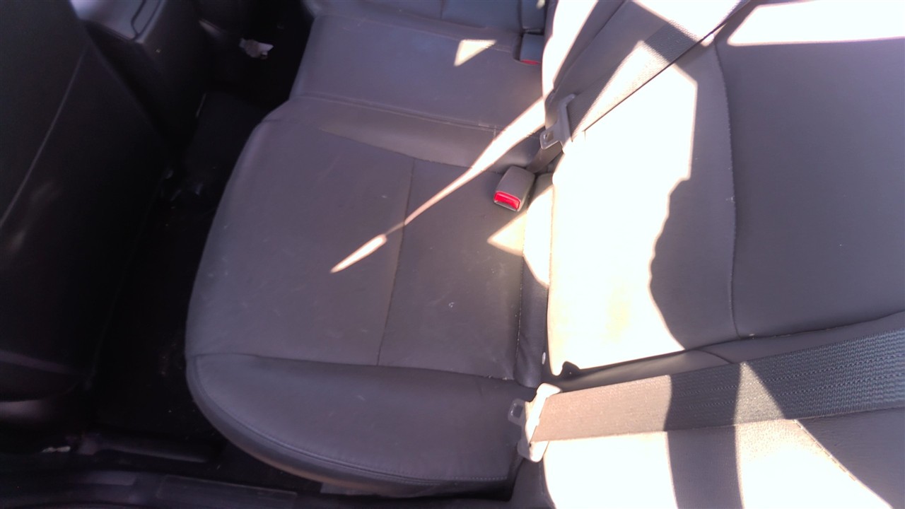 https://f005.backblazeb2.com/file/img-partshotlines-com/Inventory/EX921/Vehicle/8064_12.jpg
