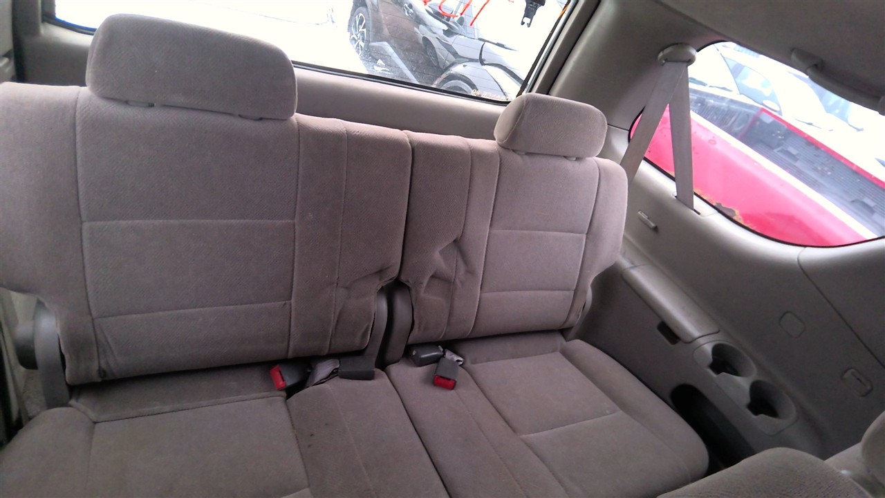 https://f005.backblazeb2.com/file/img-partshotlines-com/Inventory/EX921/Vehicle/8070_08.jpg