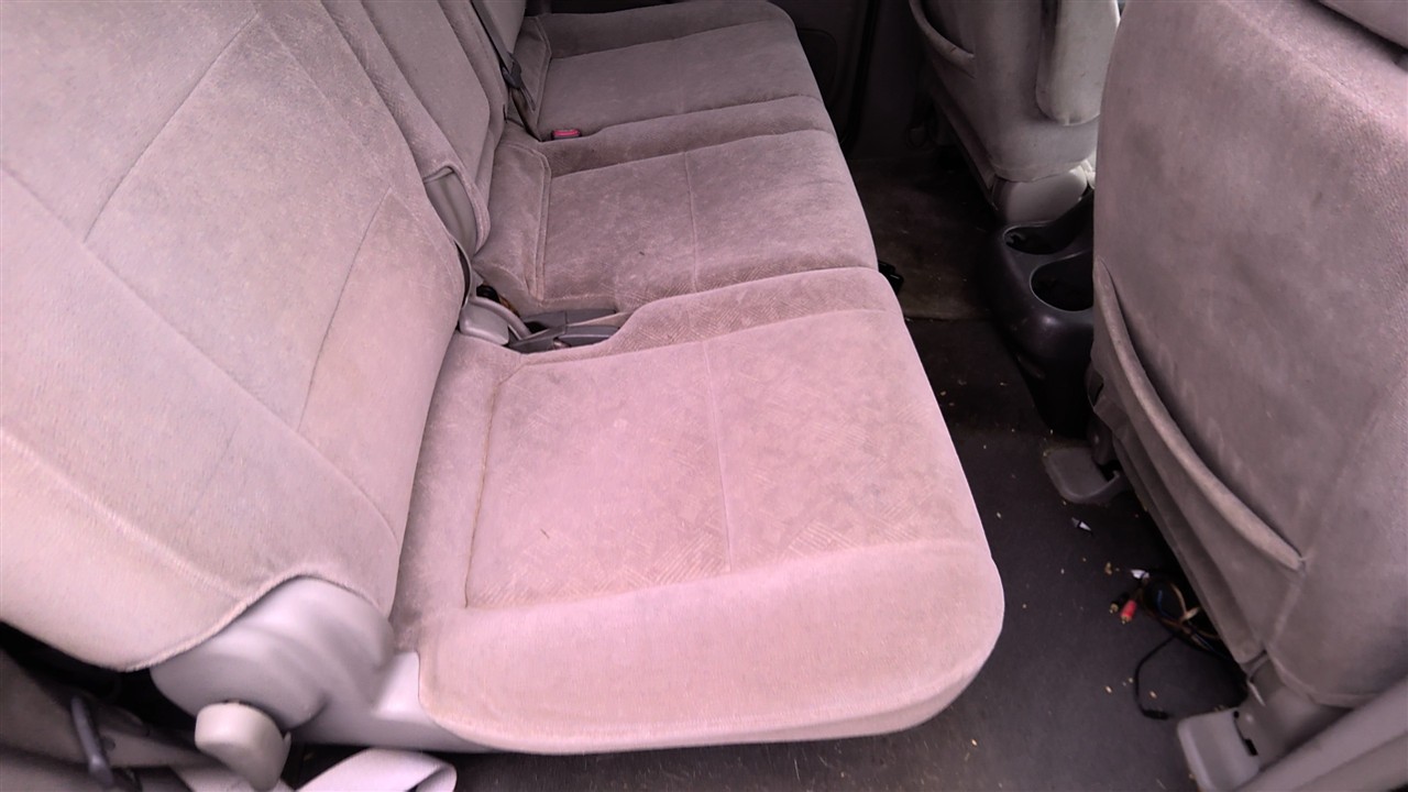https://f005.backblazeb2.com/file/img-partshotlines-com/Inventory/EX921/Vehicle/8070_10.jpg