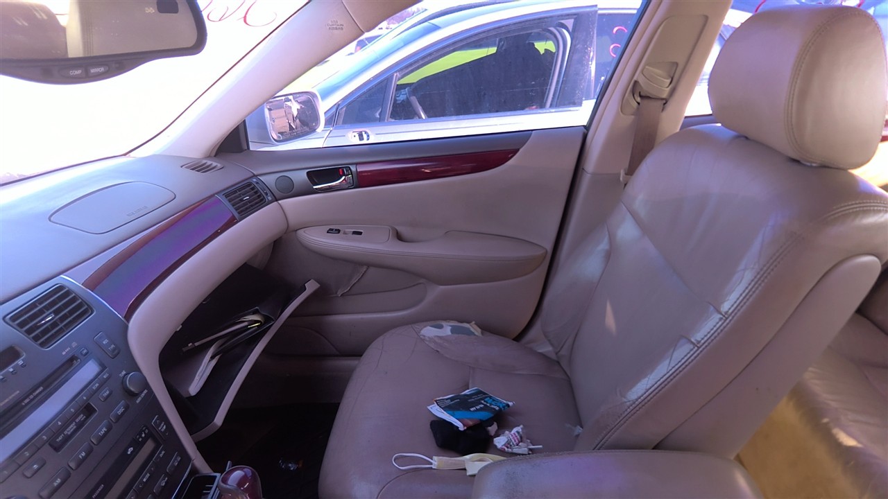 https://f005.backblazeb2.com/file/img-partshotlines-com/Inventory/EX921/Vehicle/8073_11.jpg