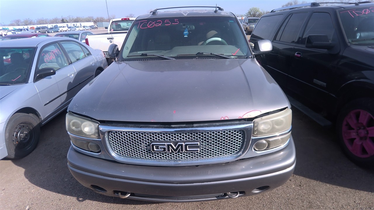 https://f005.backblazeb2.com/file/img-partshotlines-com/Inventory/EX921/Vehicle/8120_02.jpg