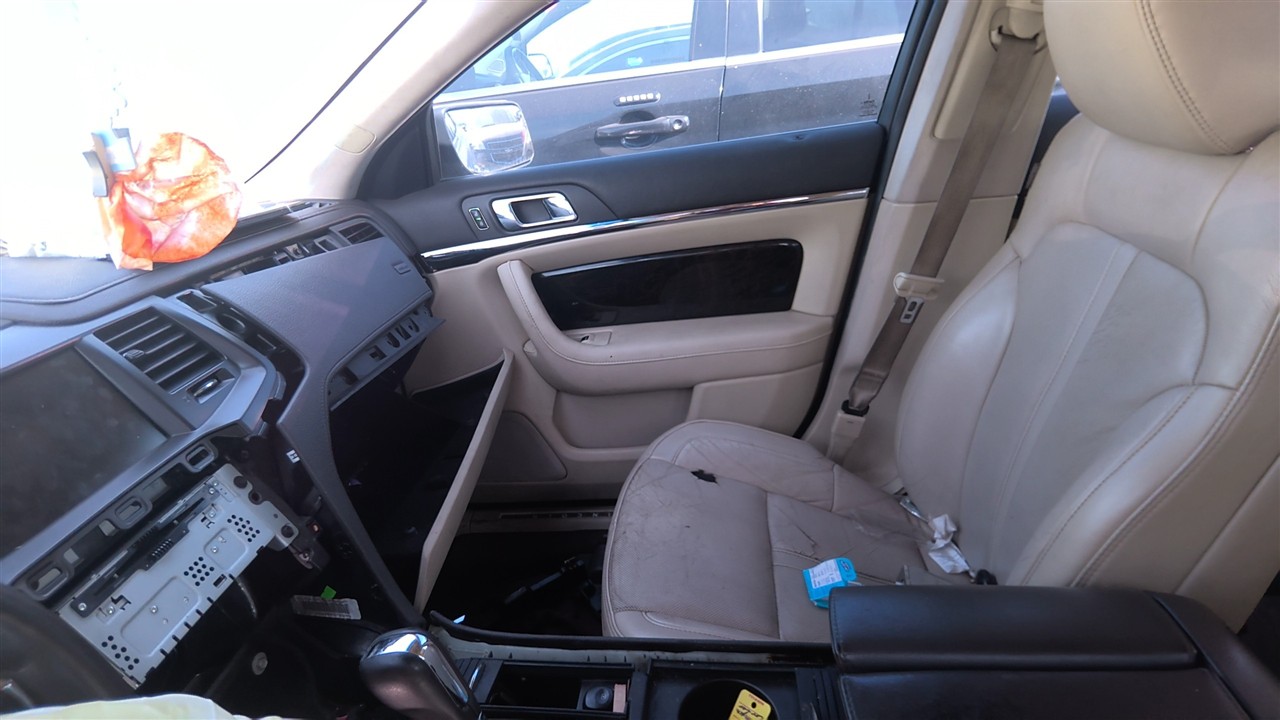 https://f005.backblazeb2.com/file/img-partshotlines-com/Inventory/EX921/Vehicle/8139_10.jpg