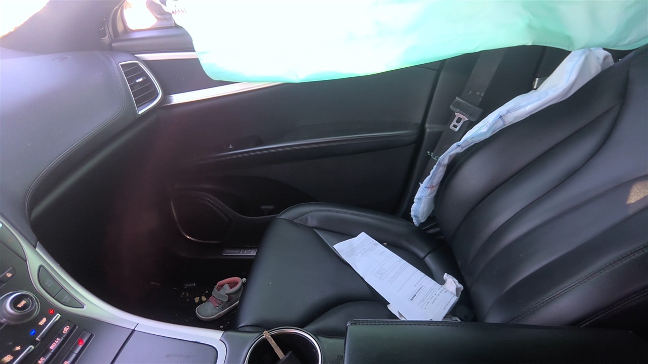 https://f005.backblazeb2.com/file/img-partshotlines-com/Inventory/EX921/Vehicle/8141_08.jpg
