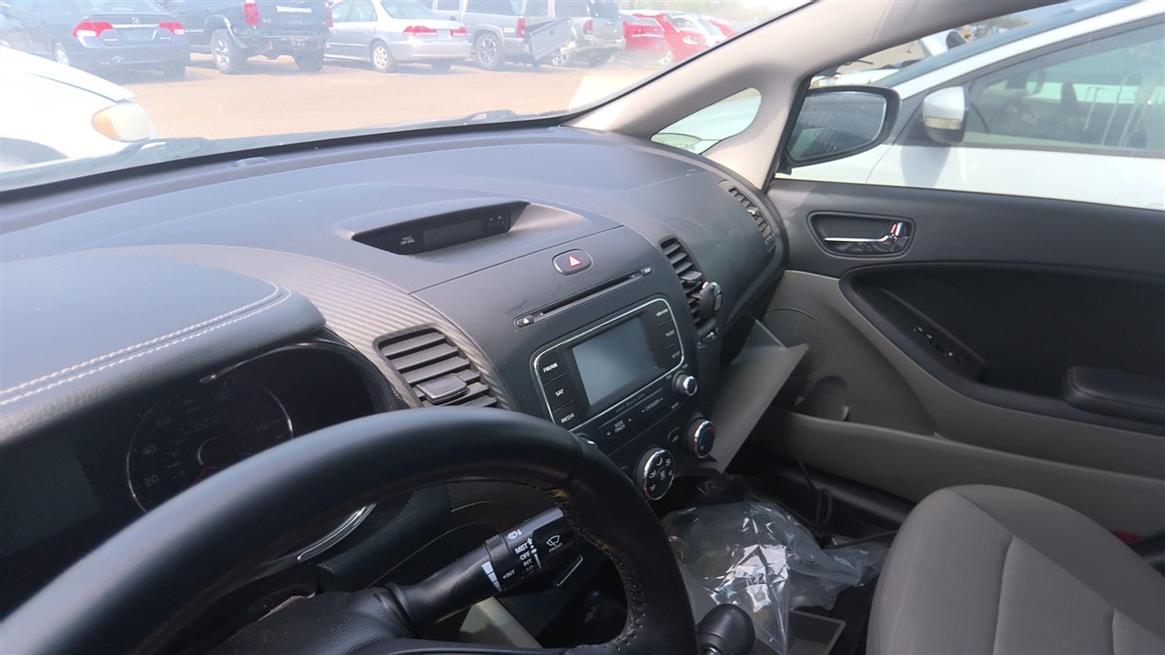 https://f005.backblazeb2.com/file/img-partshotlines-com/Inventory/EX921/Vehicle/8160_10.jpg