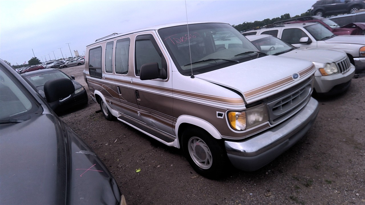 https://f005.backblazeb2.com/file/img-partshotlines-com/Inventory/EX921/Vehicle/8273_09.jpg