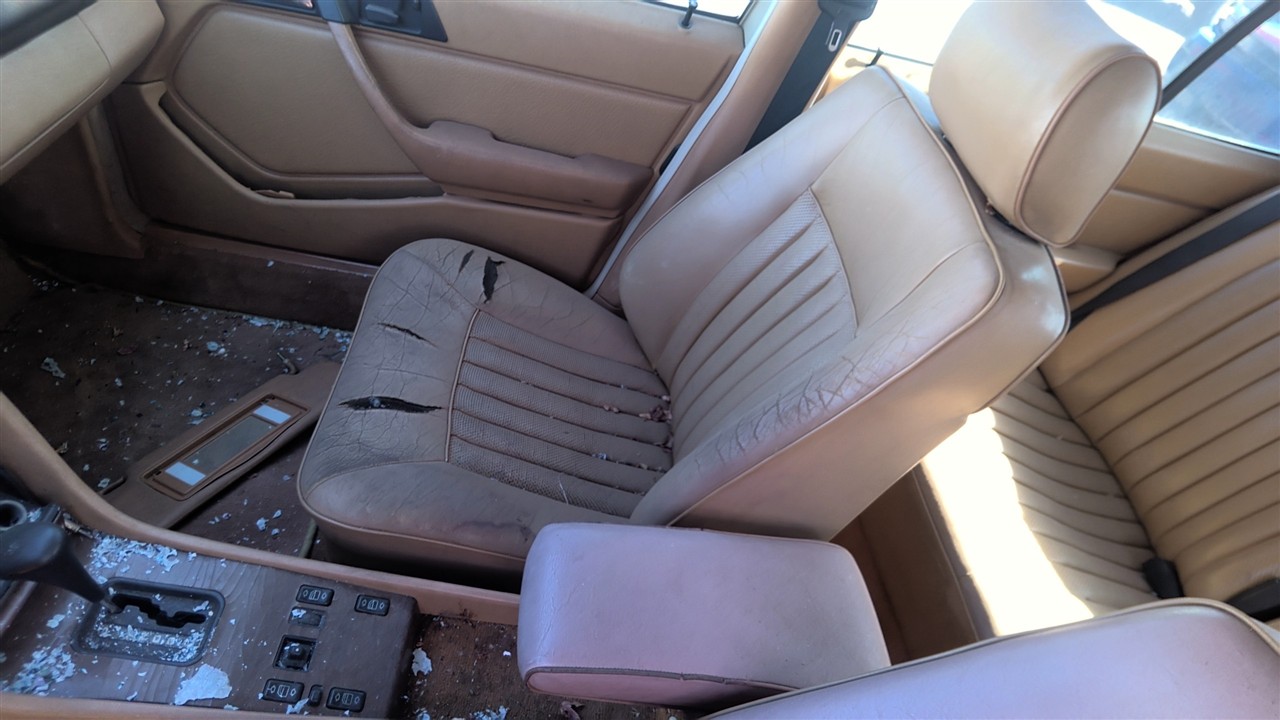 https://f005.backblazeb2.com/file/img-partshotlines-com/Inventory/EX921/Vehicle/8286_06.jpg