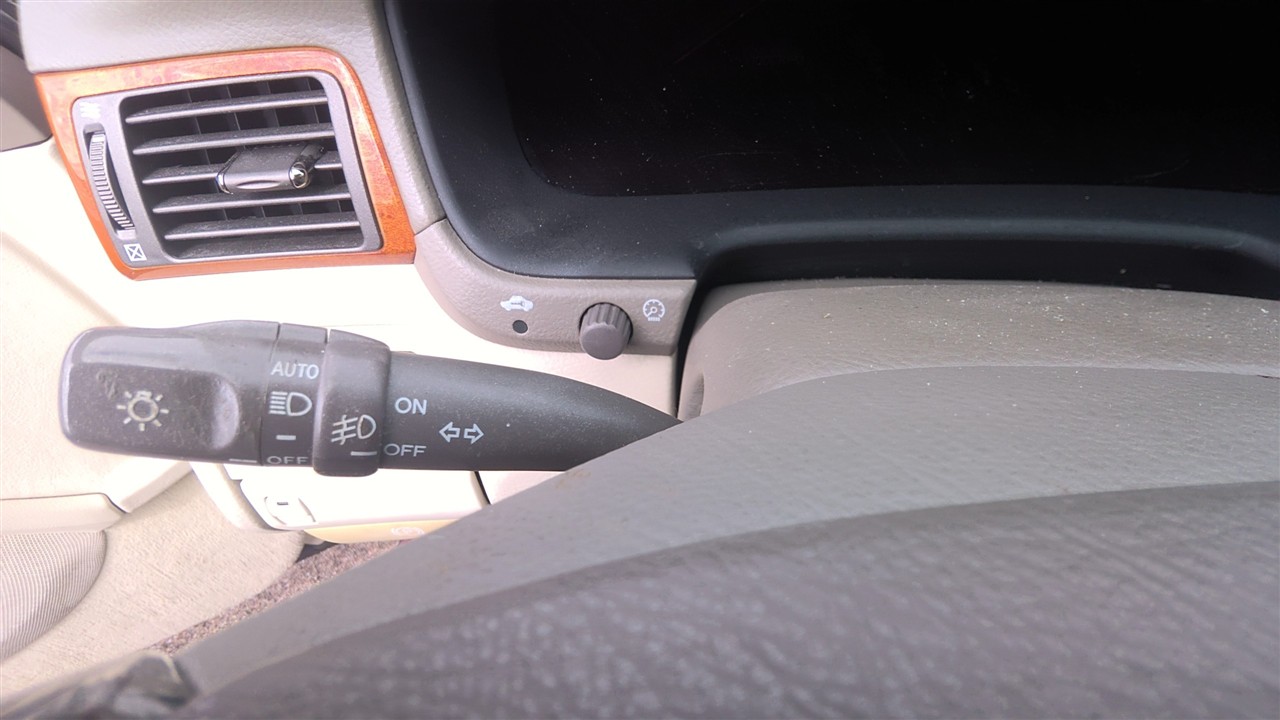 https://f005.backblazeb2.com/file/img-partshotlines-com/Inventory/EX921/Vehicle/8295_01.jpg